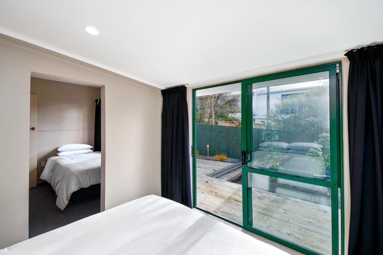 Kaihua Lookout - Taupo Holiday Home Luaran gambar