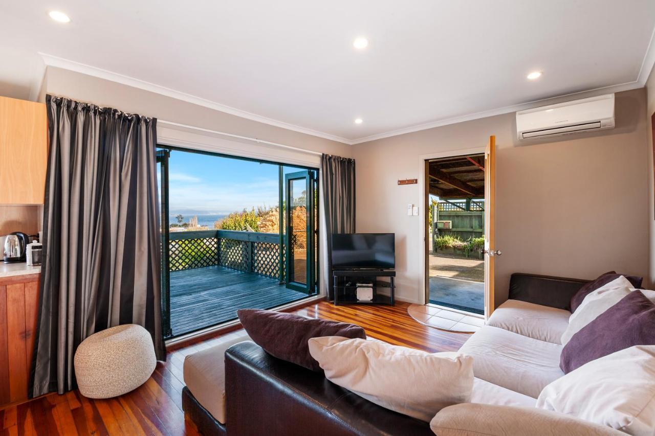Kaihua Lookout - Taupo Holiday Home Luaran gambar